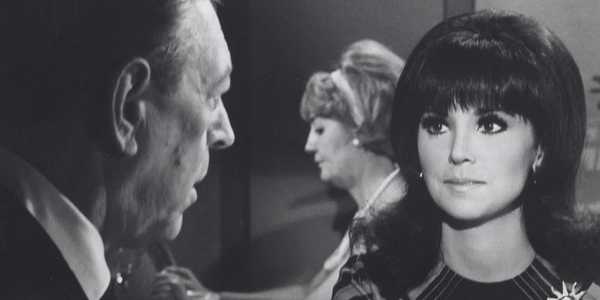 1966 Black and white TV Still of “That Girl” Ann Marie (played by Marlo Thomas) facing her father (played by Lew Parker)